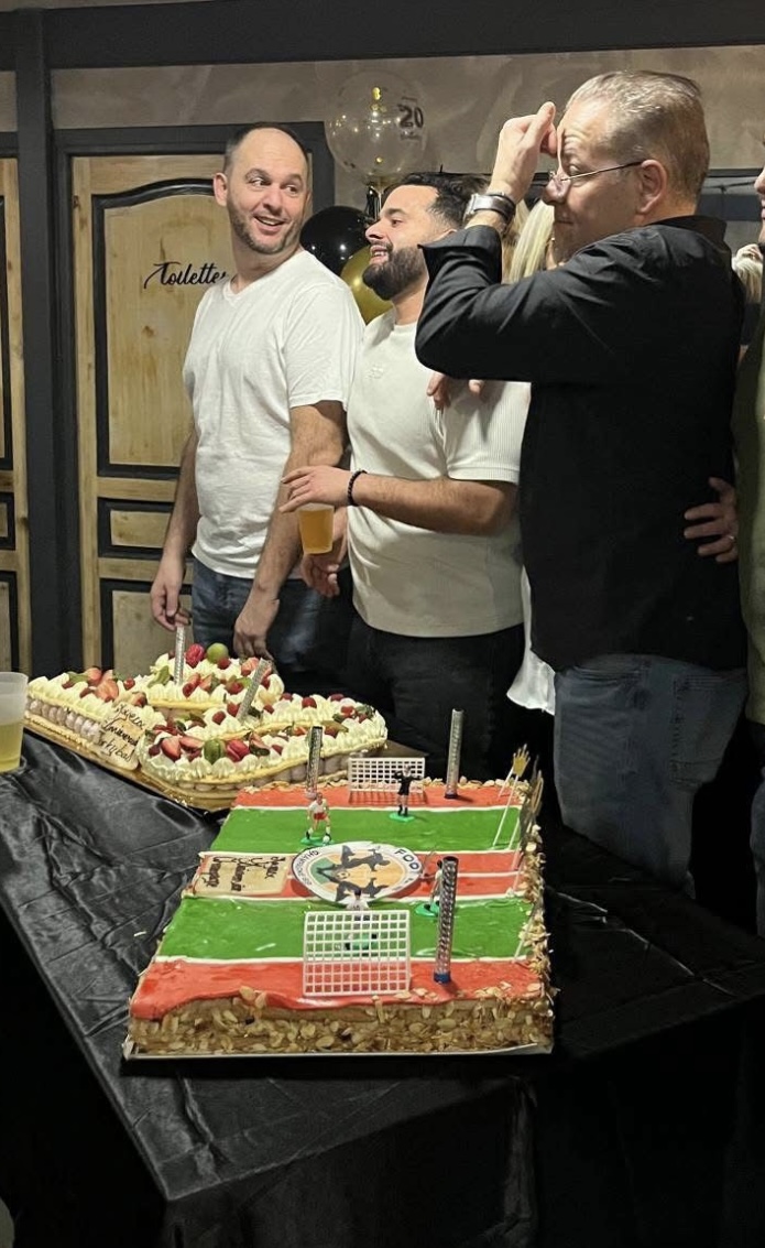 20 ANS DE FEU SACRÉ 20 ANS DE FEU SACRÉ